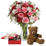 It Looks Like Love - Valentine's Day Flowers and Chocolates